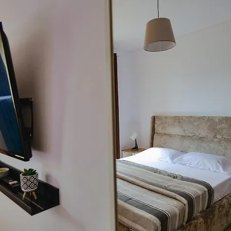 Urban Gataway Апартаменты *